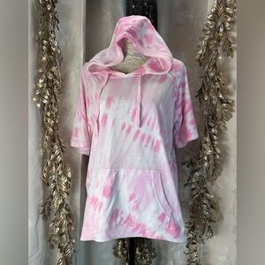 Sew In Love Pink Tie-Dye Short Sleeve Hoodie Pullover Size Small Trendy Casual